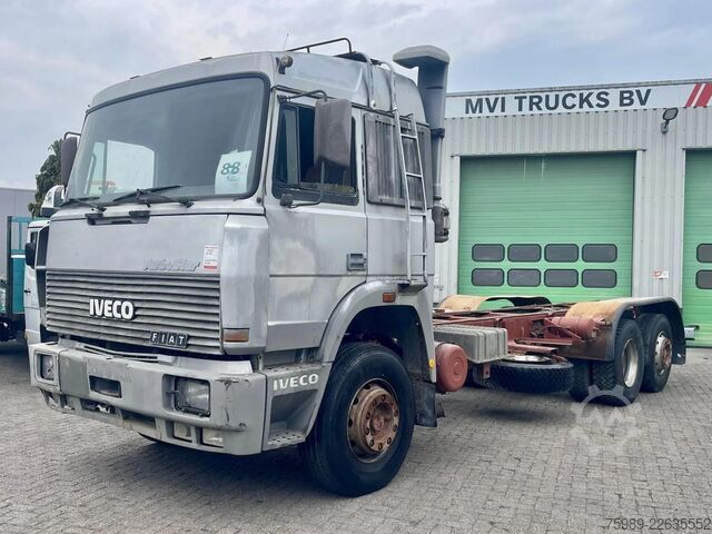 Ağır yük Iveco Turbostar 190.36 6x2  clean chassis