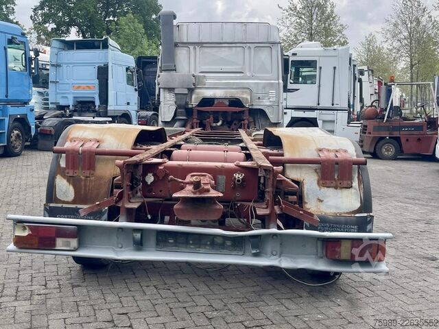 Ağır yük Iveco Turbostar 190.36 6x2  clean chassis