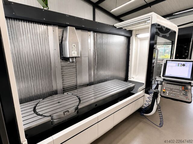 Universal bearbejdningscenter Maho DMF 260 - 7