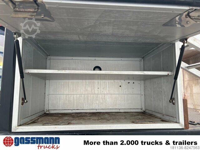 Camion plateau  Pritschenaufbau mit Staukästen