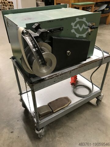 Máquina espiralizadora de espirais plásticas Bohm & Co oder RENZ SE Spiralisiermaschine