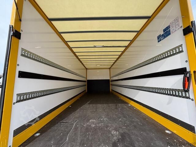 Skříňový nákladní automobil  Atego 1224 L