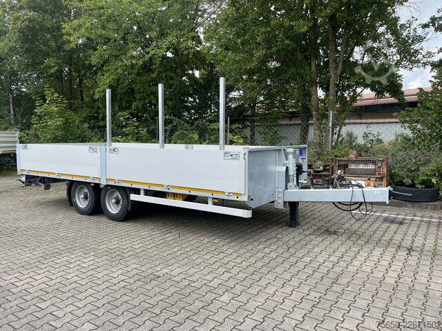 Open trailer Möslein THT 11- G 6,2  Tandem Pritsche- Tieflader mit Rungentaschen