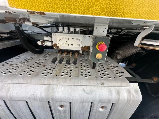 Betonpomp Mercedes-Benz Arocs 4451 8X4 + SERMAC 5Z42 BETONPOMP/BETONPUM...