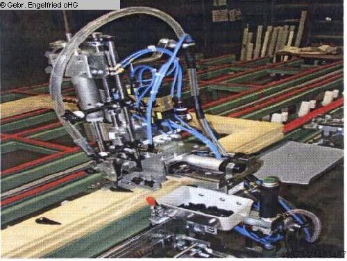 Colocador de clips para ventanas de madera-aluminio RUCHSER Clipsetzen Holz-Alu Durchlauf