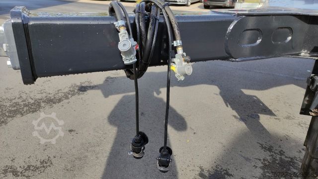 Remorcă pentru buşteni PAVIC ZHTA 18 56Z 22,5