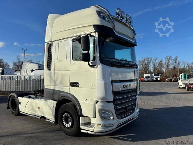 Standard nyergesvontató DAF XF 530 FT Super Space Retarder 2 X Tank E6
