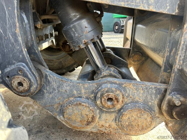 Mobiele graafmachine VOLVO EW 180 E