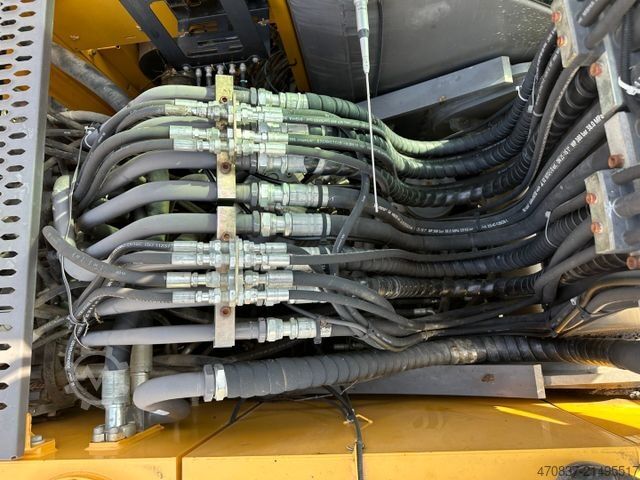 Mobiele graafmachine VOLVO EW 180 E