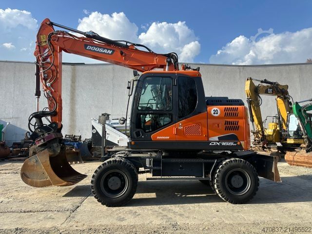 Mobiele graafmachine DOOSAN DX 165W-5 / Rototilt **Löffelpaket**