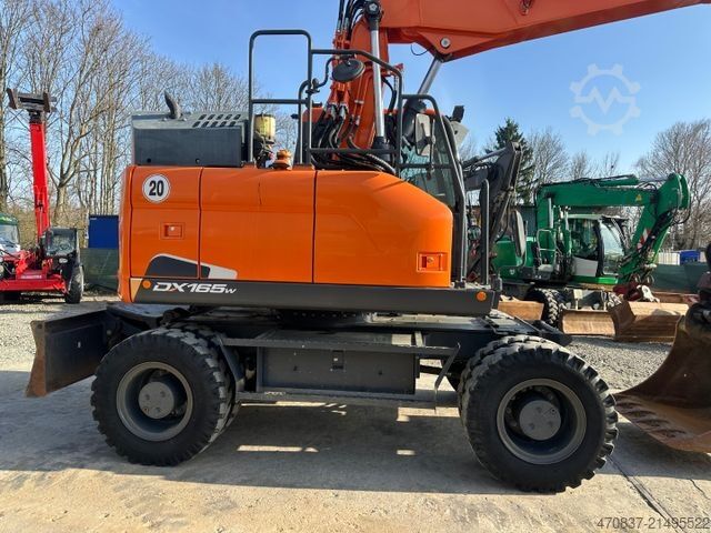 Mobiele graafmachine DOOSAN DX 165W-5 / Rototilt **Löffelpaket**