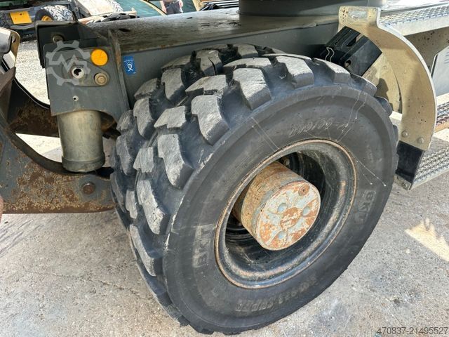 Mobiele graafmachine LIEBHERR A 918 Litronic / PowerTilt