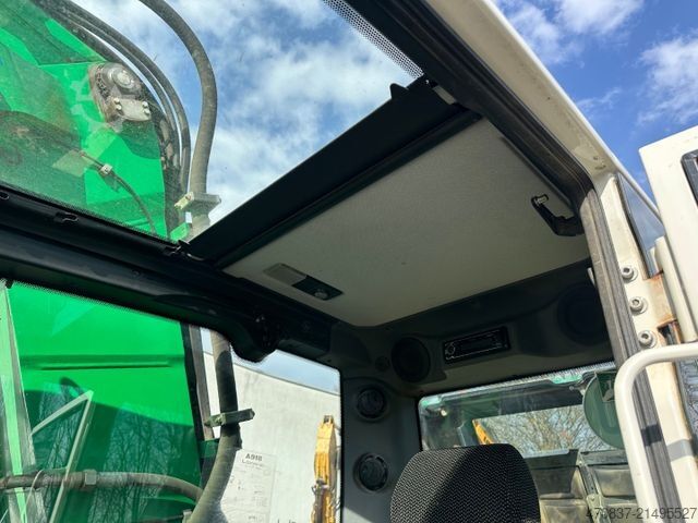 Mobiele graafmachine LIEBHERR A 918 Litronic / PowerTilt