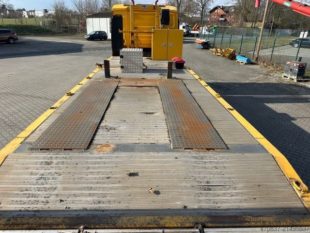 Camión portacoches MAN TGX 26.360 / BaumaschinenTransport / 9 to Rampen