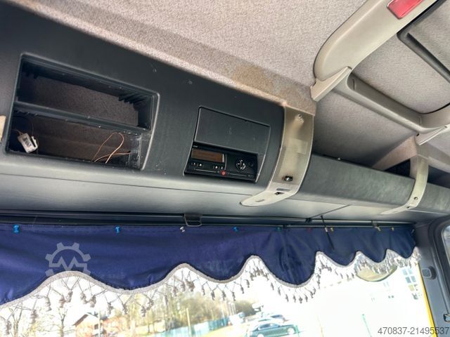 Camión portacoches MAN TGX 26.360 / BaumaschinenTransport / 9 to Rampen