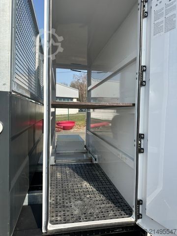 Driezijdige kipper bestelwagen IVECO Daily 65C18 / 3 Seitenkipper