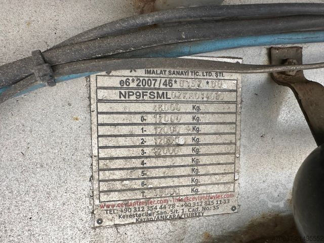 Alacsony rakfelületű félpótkocsi  Ceylan Treyler / hydr. Rampen / GG 48.000 kg