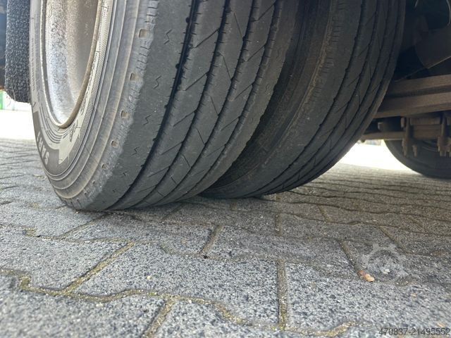 Alacsony rakfelületű félpótkocsi  Ceylan Treyler / hydr. Rampen / GG 48.000 kg