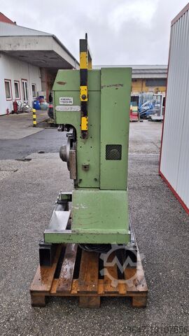 Afschuinmachine Pullmax X10