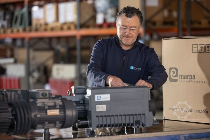 Αντλία κενού με περιστροφικά πτερύγια Busch _ Marpa Vacuum R5 RA 100F/E / MV-100E