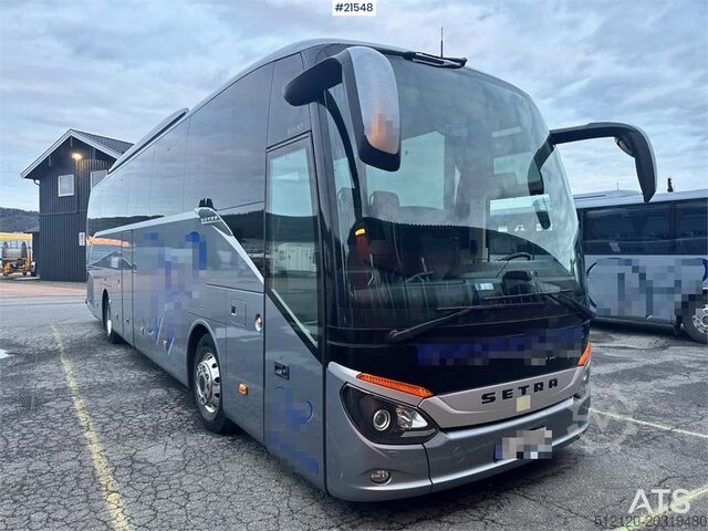 Setra S515HD turistbus. 53 sæder. Setra S515HD Touring bus. 53 seats.