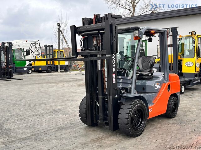 4-hjulig gaffeltruck Toyota 52-8FDJF35 / DIESEL / 2016 / 2096 HOURS