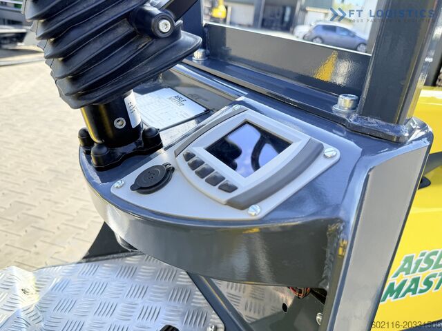Fyrhjulig gaffeltruck Combilift AISLE MASTER TRIPLEX 8500 FREE LIFT TOP1