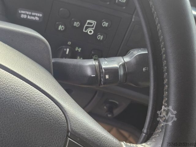 Heavy-duty truck SCANIA R 580 * V8 * KIPP * STANDKLIMA *  90T ZUGLAST *