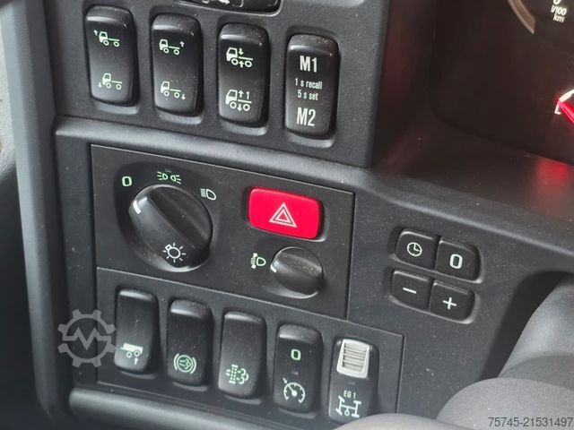 Standard tractor unit SCANIA R 580 * V8 * KIPP * STANDKLIMA *  90T ZUGLAST *