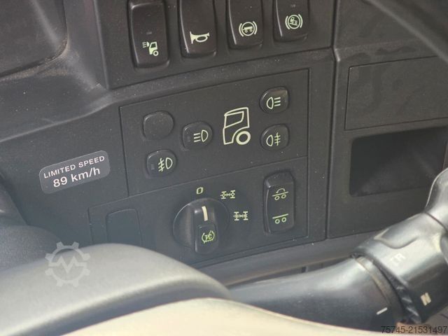 Standard tractor unit SCANIA R 580 * V8 * KIPP * STANDKLIMA *  90T ZUGLAST *