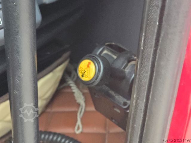 Standard tractor unit SCANIA R 580 * V8 * KIPP * STANDKLIMA *  90T ZUGLAST *