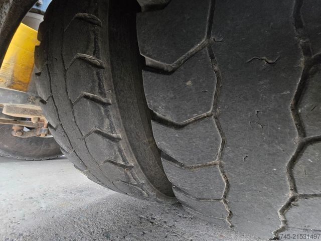 Standard tractor unit SCANIA R 580 * V8 * KIPP * STANDKLIMA *  90T ZUGLAST *