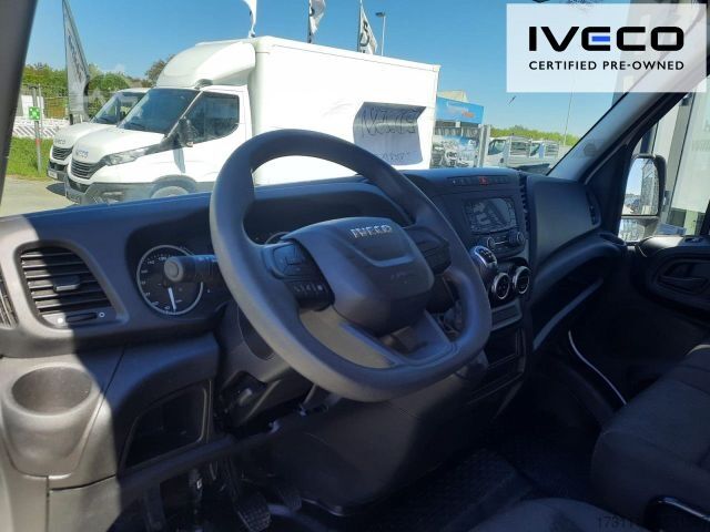 Box van IVECO Daily 70C18HA8/P / Koffer LBW / Klima