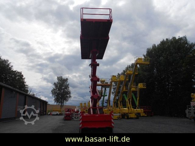 Platformă de lucru  Scherenarbeitsbühne Liftlux SL205-25D4WD, AH 22