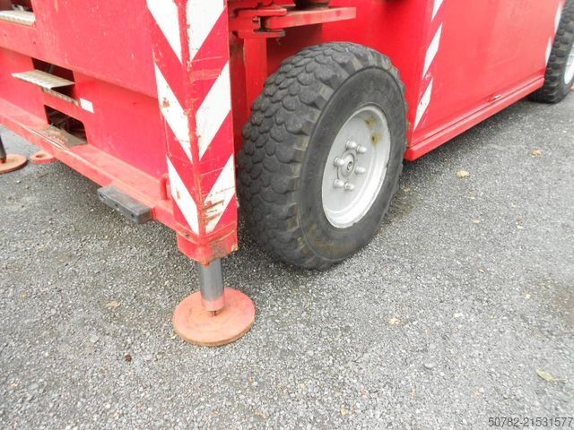 Platformă de lucru  Scherenarbeitsbühne Liftlux SL205-25D4WD, AH 22