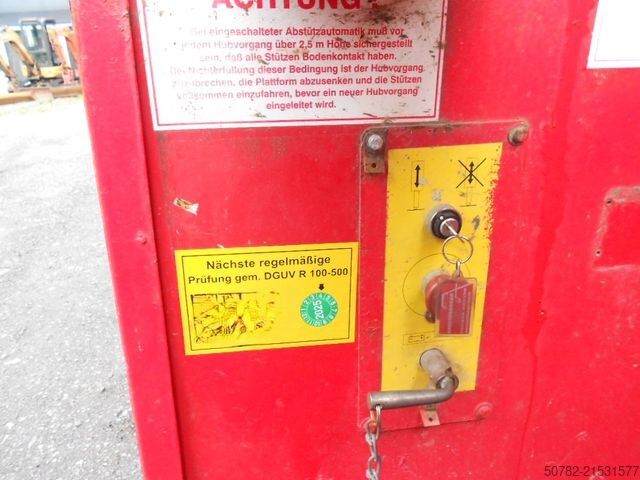 Platformă de lucru  Scherenarbeitsbühne Liftlux SL205-25D4WD, AH 22