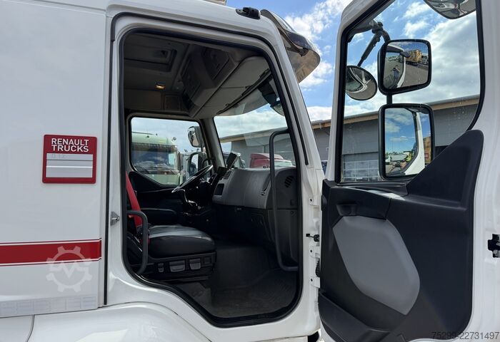 Chasis de camión Renault D12.240 4x2 Chassis / Swiss-Vehicle