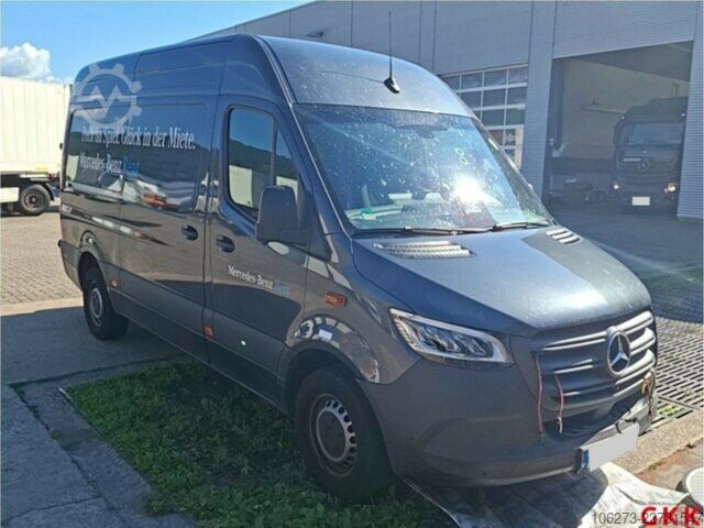 Furgon Mercedes-Benz Sprinter 317 CDI,L2H2,Automatik,Kamera,LED