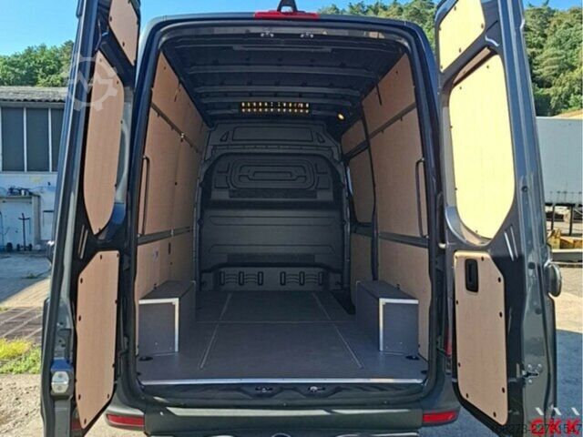 Furgon Mercedes-Benz Sprinter 317 CDI,L2H2,Automatik,Kamera,LED