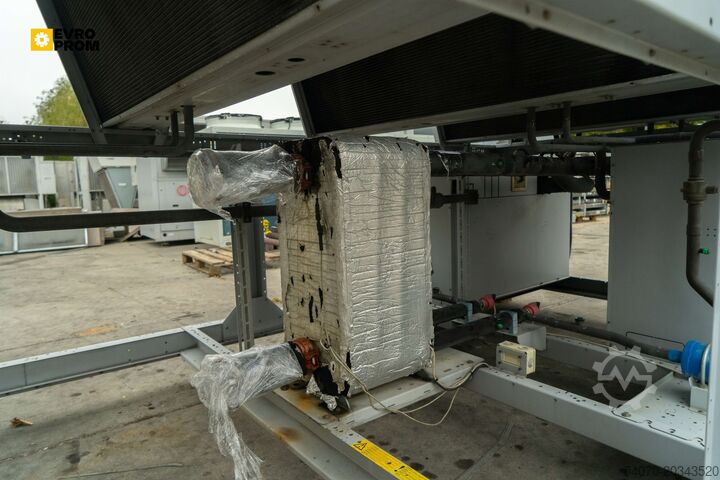 Chiller Used Aircooled chiller SYSTEMAIR SYSCROLL 420 AIR CO E COAT 414. 2016 yom