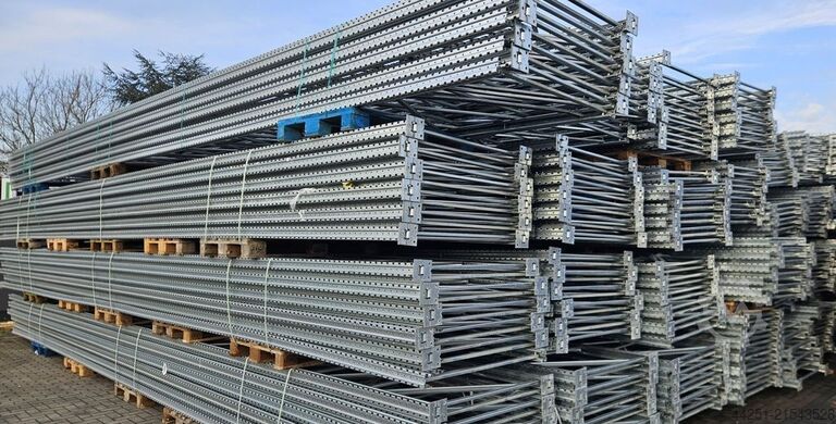 Palle reol 25,80m lang, 10,3m høj, 7 niveauer Nagy PB-80