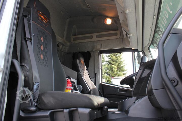 Tractor estándar Iveco Stralis AT 460 E6  Retarder   Hydraulik   388Tkm!