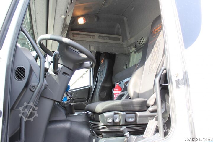 Tractor estándar Iveco Stralis AT 460 E6  Retarder   Hydraulik   388Tkm!