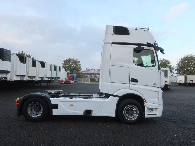 Tracteur routier standard Mercedes Benz 1851 LS Actros Gigaspace Retrader Standklima