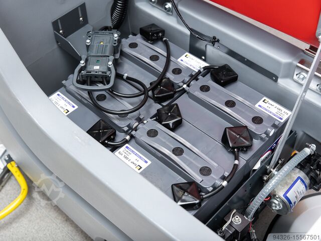 Scrubber Hako B70 CL NEW BATTERIES Hako Scrubmaster B70 CL TB750 - 2014y - 2275h