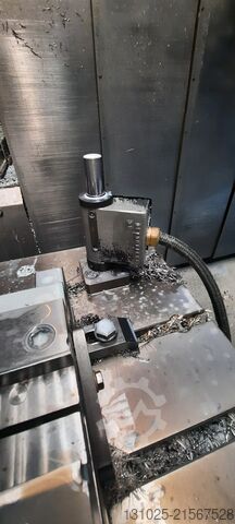 κατακόρυφο κέντρο κατεργασίας MAZAK VTC300C