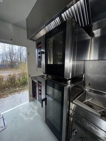 Hűtőfurgon IVECO 72-210