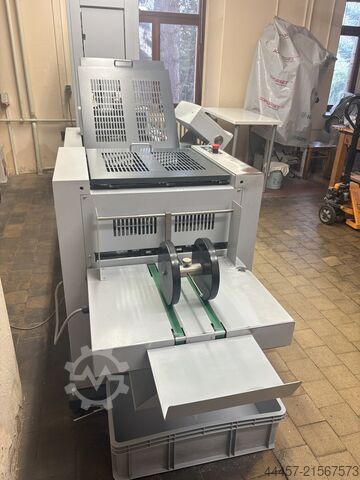 Document finishing system Horizon VAC-100 + SPF200 + FCA200a