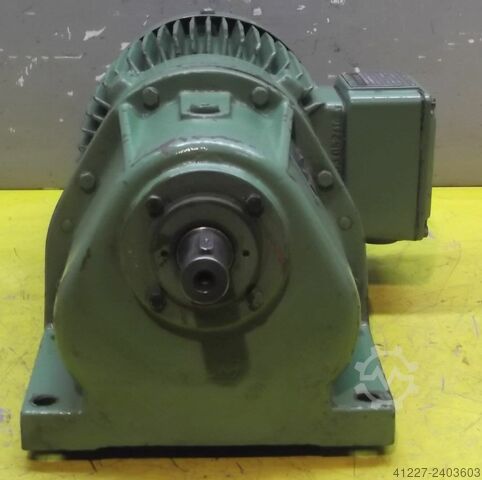 Tandwielmotor 0,55 kW 142 tpm Bauer G02-10/DK84-200