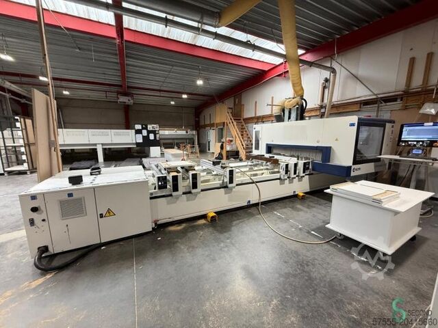 CNC Horizontal Machine centers Morbidelli M100 2018 Morbidelli M100